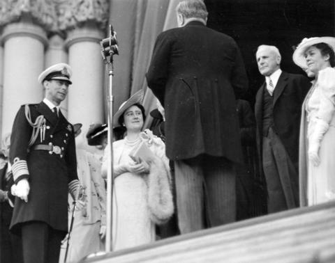 King George VI and Queen Elizabeth. CVA: AM54-S4-: K and Q P1