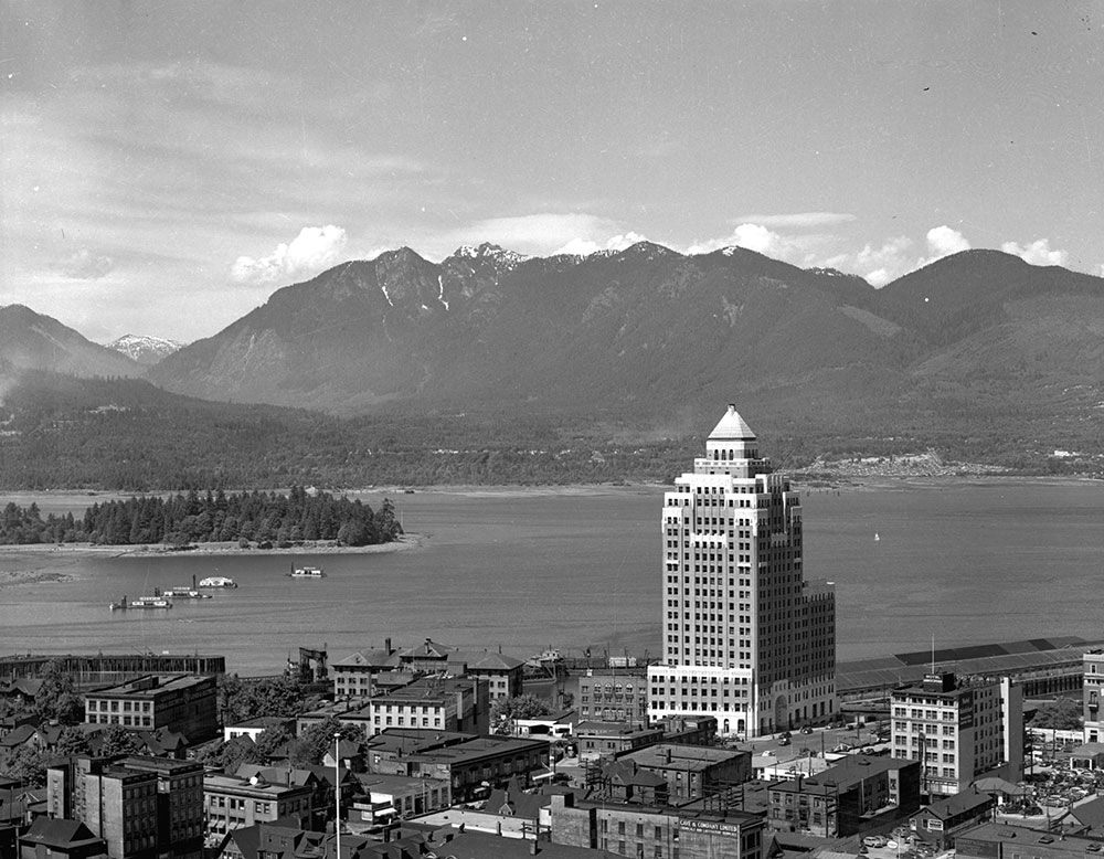 The Marine Building before all its tall friends arrived. Credit City of Vancouver Archives 586-4379.